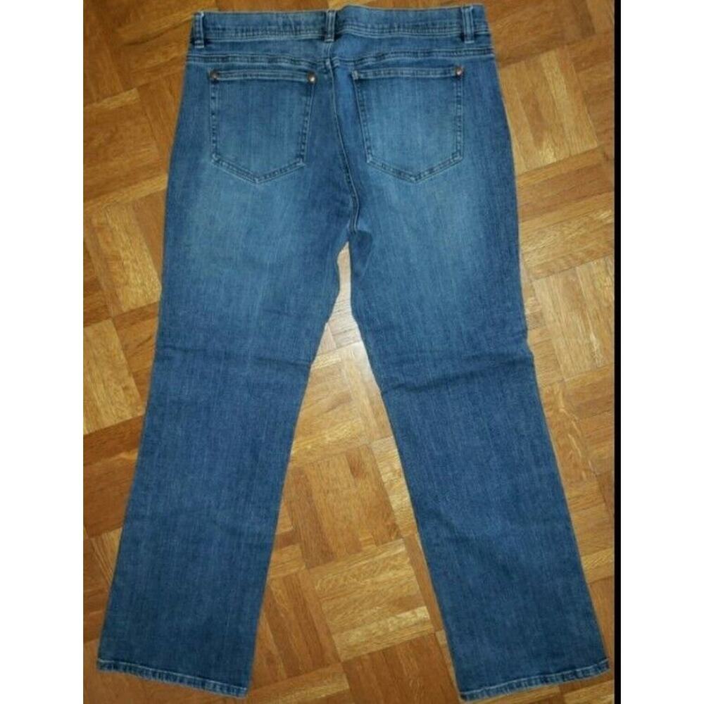 DKNY Blue Straight Leg East Village relaxed Jeans Women Size 10 NEW - Picture 2 of 3